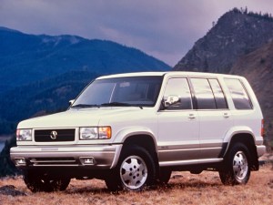 Acura-SLX-1996-1998-Photo-02-800x600
