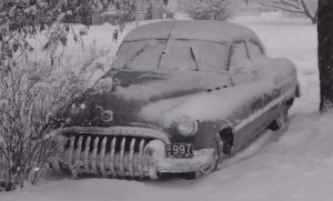 1950_buick_snow