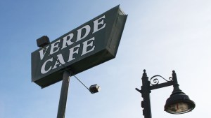 Verde_Cafe_Sign