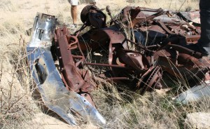 abandoned_car_front