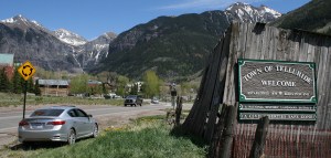 acura_ilx_entering_telluride
