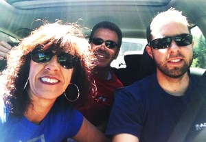 driving_group_in_car