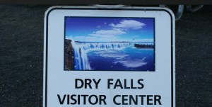 dry_falls_visitor_center_sign