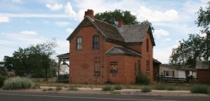 old_house_escalante_ut