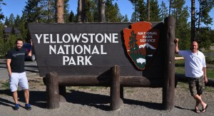 yellowstone_entrance