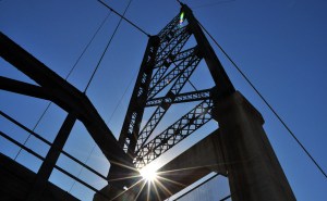bridge_sun