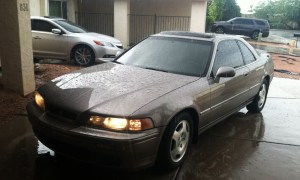 coupe_in_rain