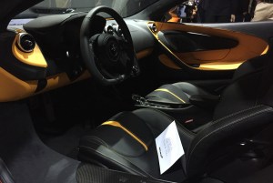 570s_interior